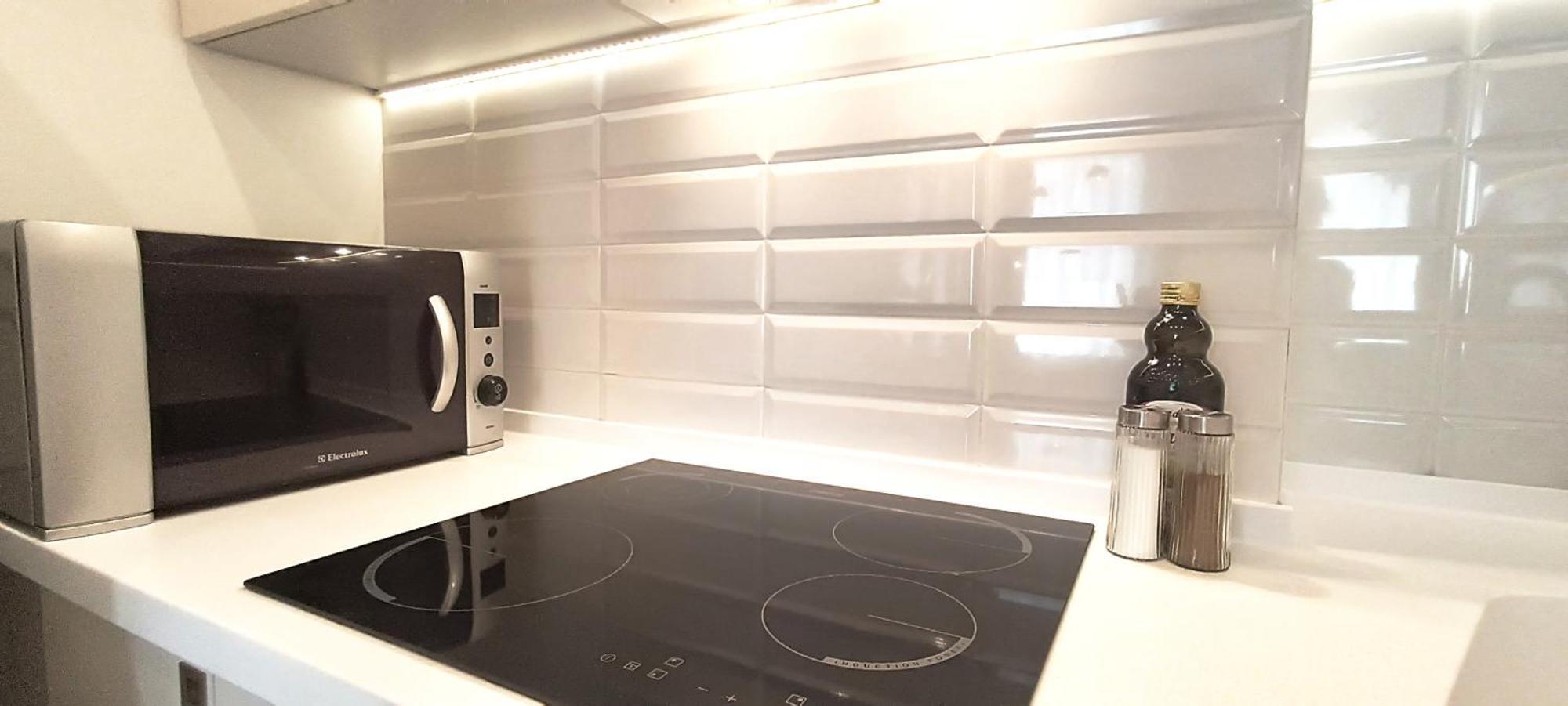 Old Town 2 Bedroom Apartment Near Dome Square & Scenic Waterfront Рига Екстериор снимка